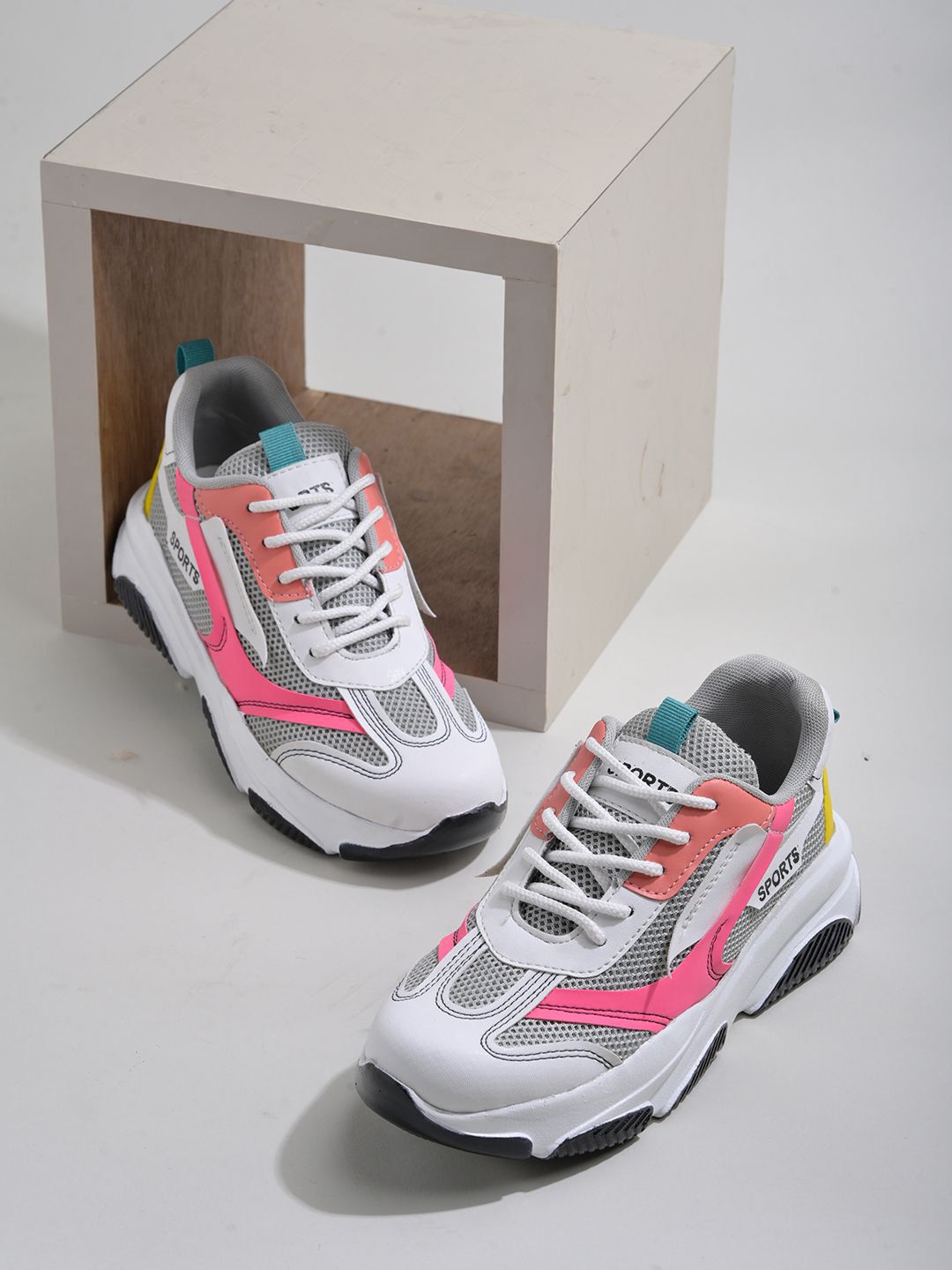 Shoetopia Girls Colourblocked Sneakers-picture-40