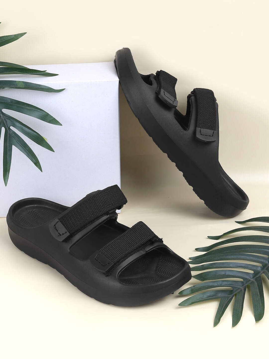 WALKWAY by Metro Men Rubber Slip-On-picture-11