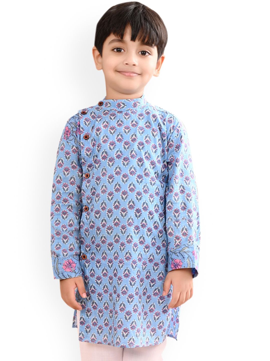 Sangria Boys Blue & White Floral Printed Mandarin Collar Straight Cotton Kurta-picture-39
