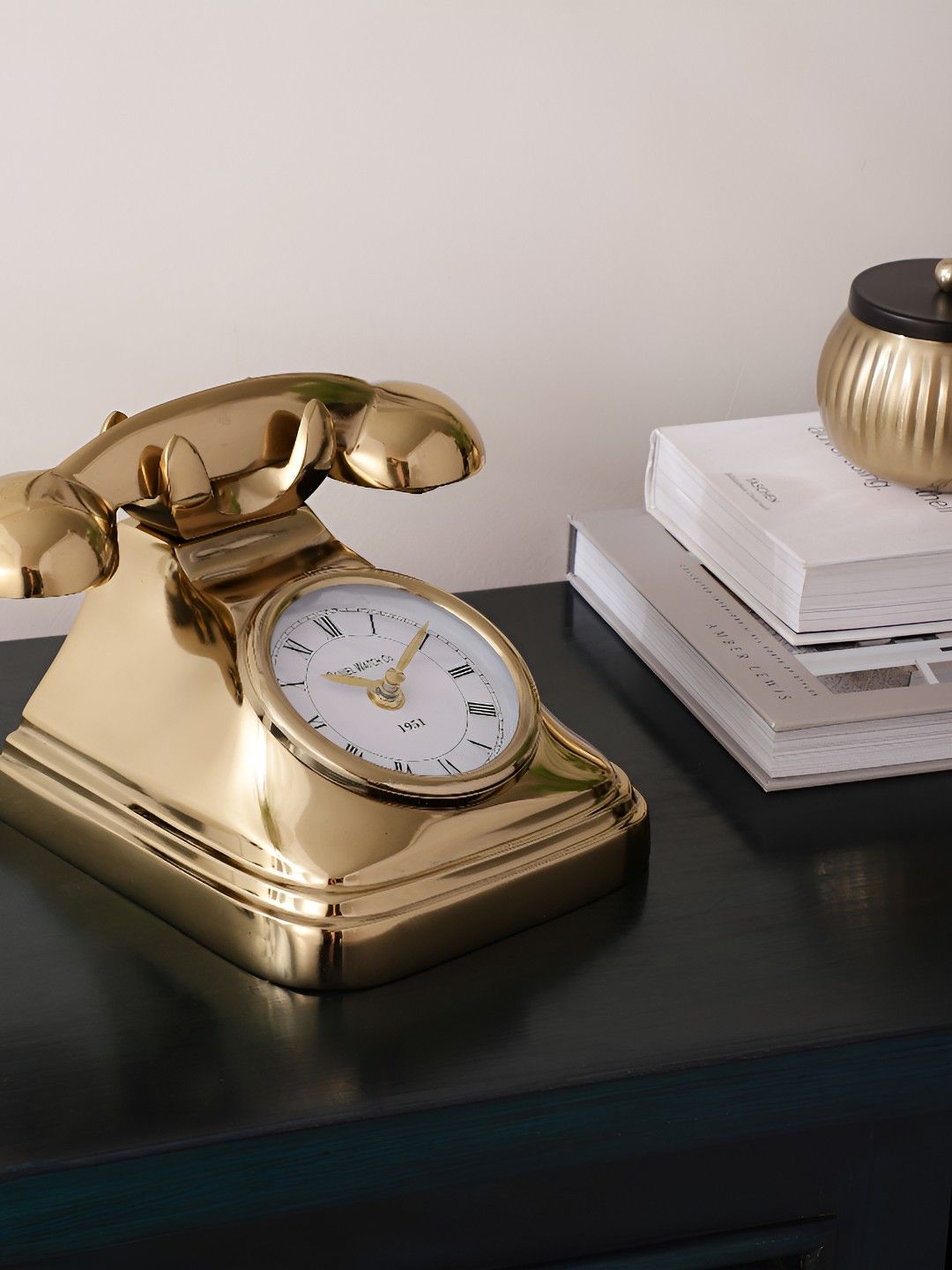 Decor de Maison Gold Toned & White Printed Round Vintage Metal Table Clock-image-32