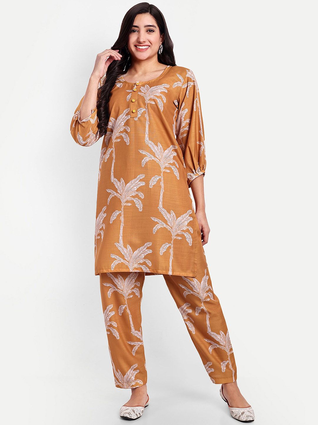 TILISM Printed Top With Trousers Co-Ords-picture-15