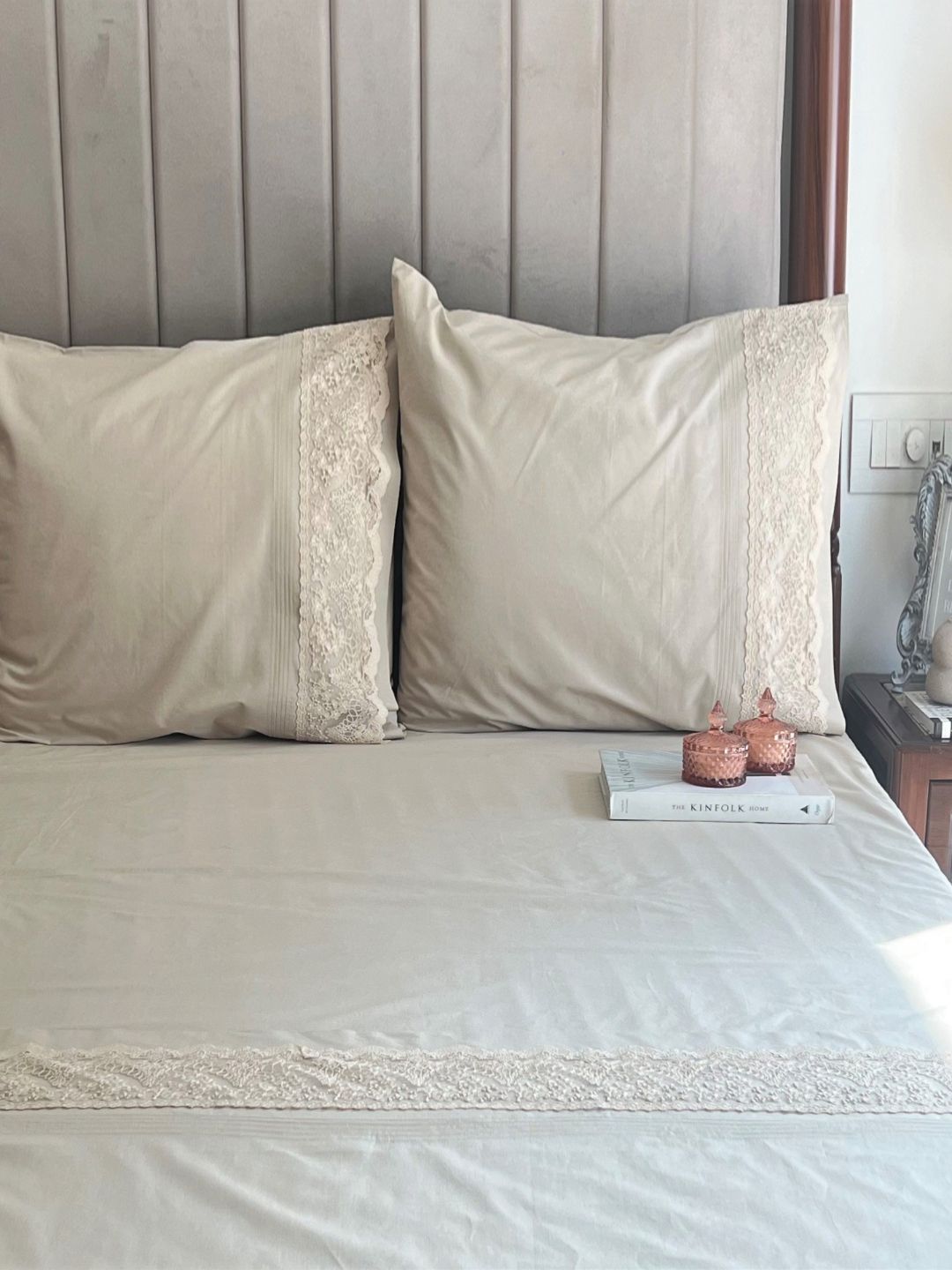 Sadyaska Beige & White Floral 210 TC King Bedsheet with 2 Pillow Covers-image-34