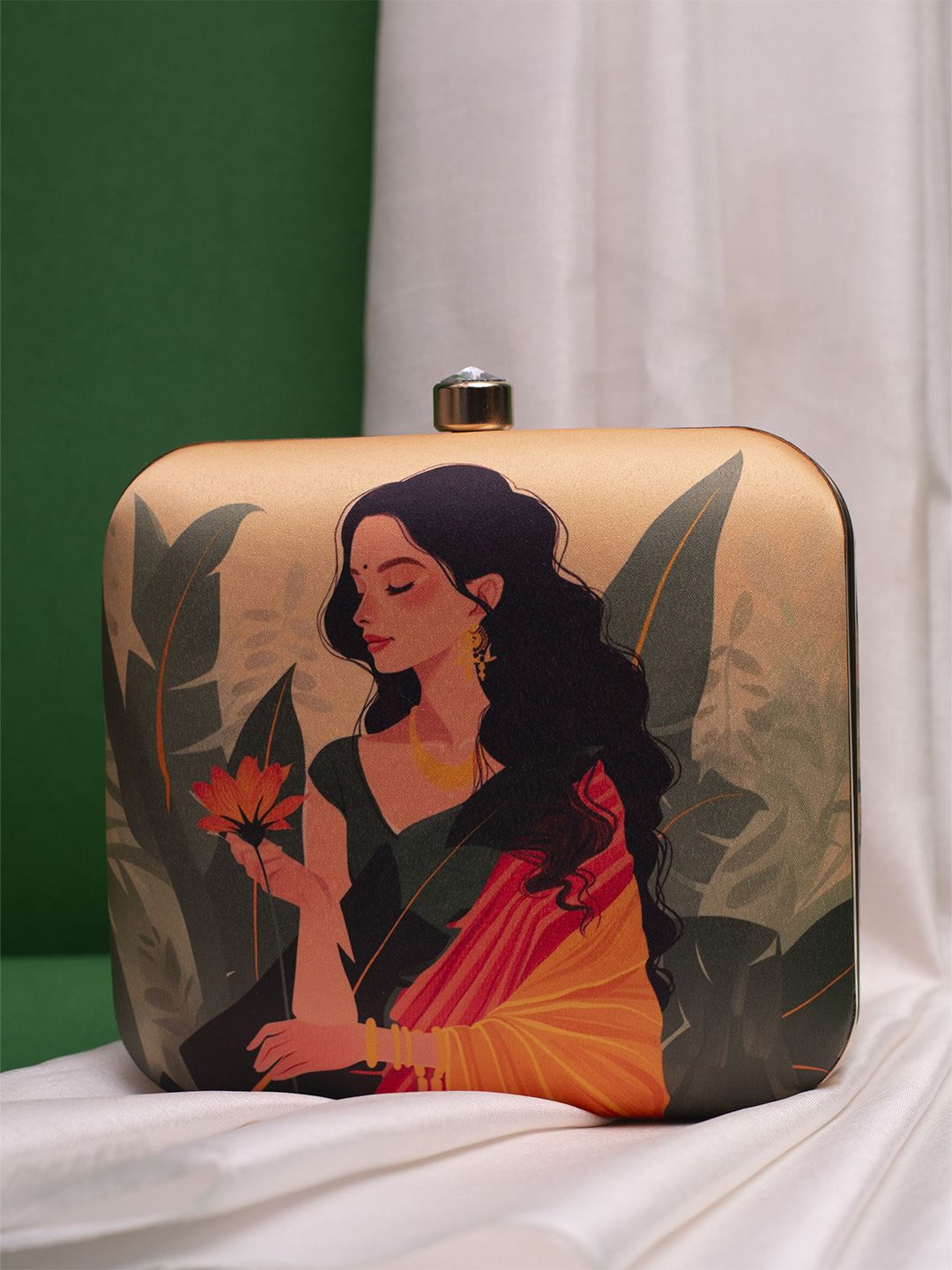 ARTKLIM Printed Box Clutch-picture-17