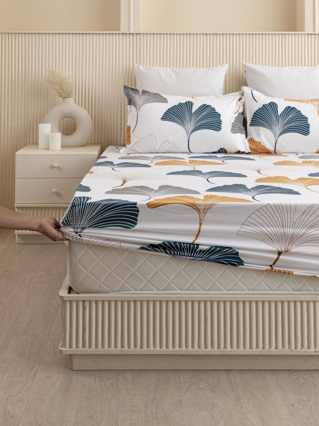 HOMEMONDE Mustard & Grey Floral 210 TC Queen Bedsheet with 2 Pillow Covers-picture-21