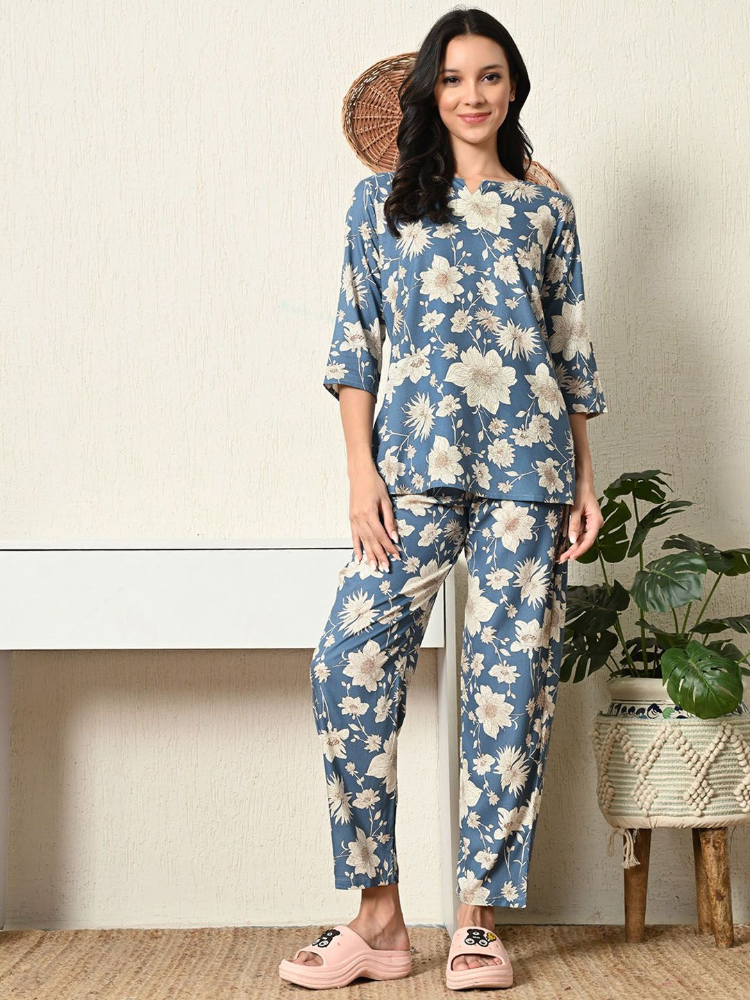 Ichaa Women Printed Night suit-picture-23