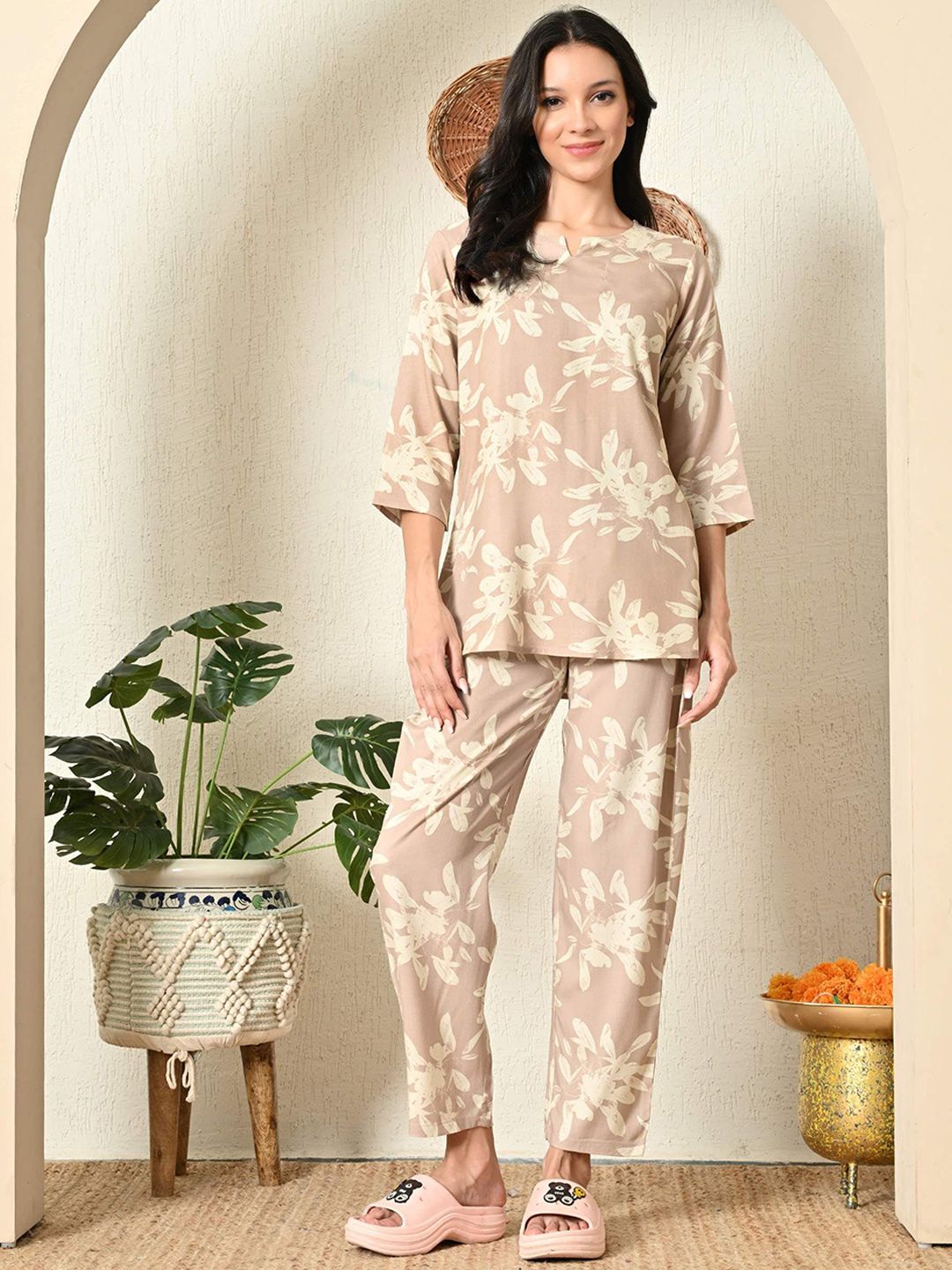Ichaa Women Printed Night suit-picture-28