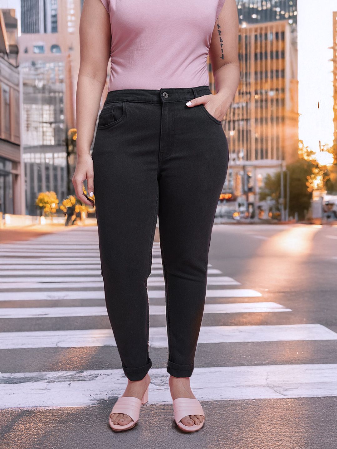 DressBerry Curve  Plus Size Women Skinny Fit Stretchable Jeans