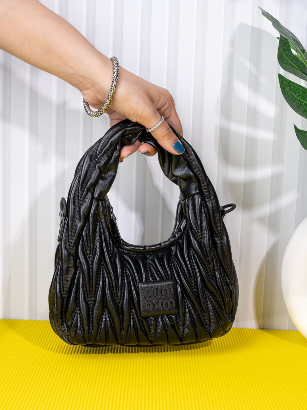 Styli PU Structured Handheld Bag with Quilted-picture-20