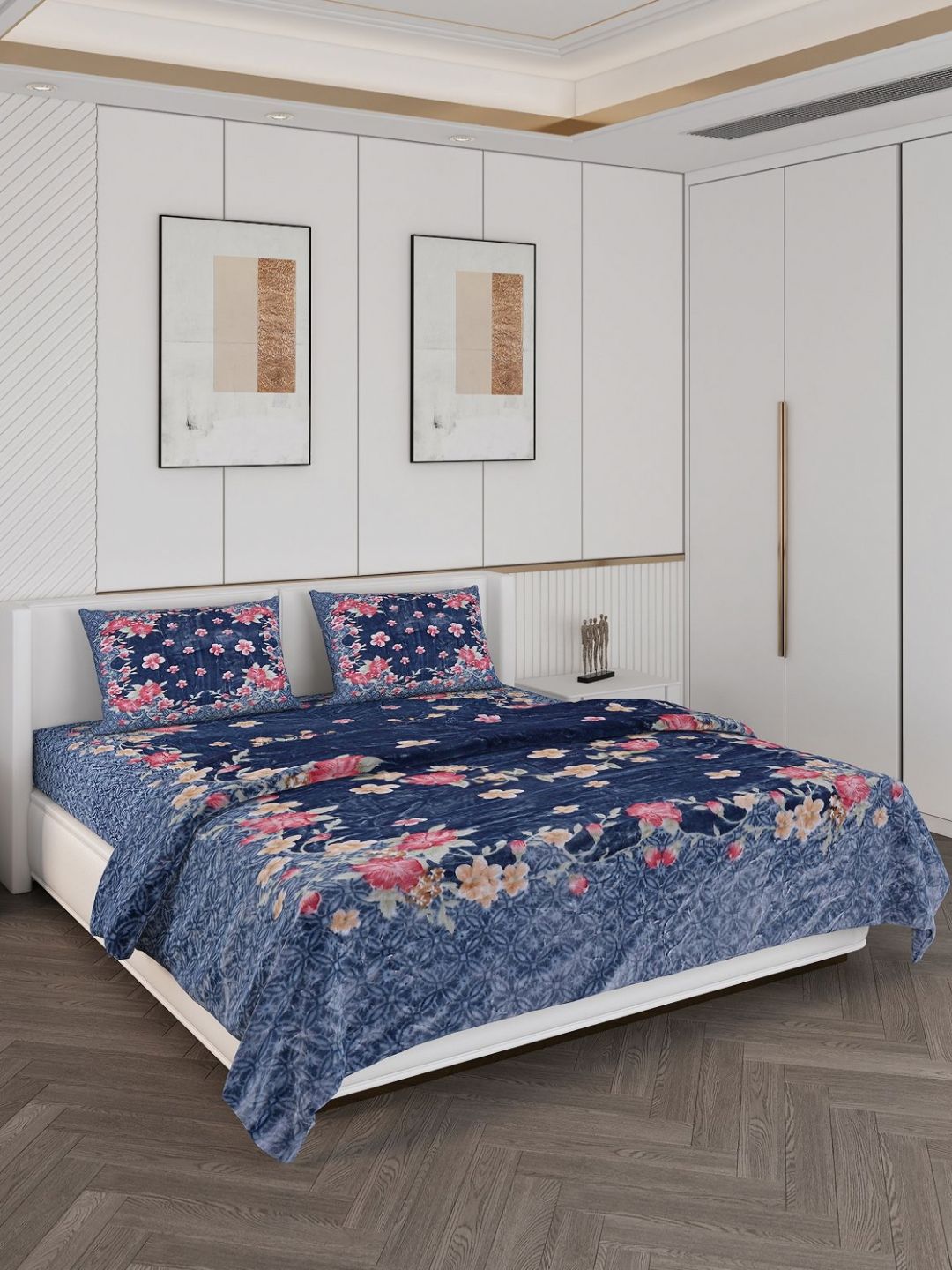 Monte Carlo Blue 4 Pieces Floral Double Queen Bedsheet With 2 Pillow Covers & Comforter-picture-35