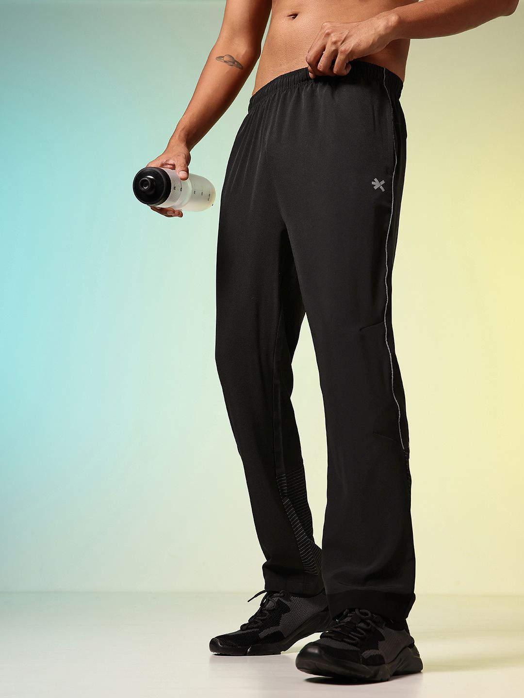 HRX by Hrithik Roshan Men RUNONCLOUDSTRAILTRACKERS Rapid-Dry Running Track pants-picture-41