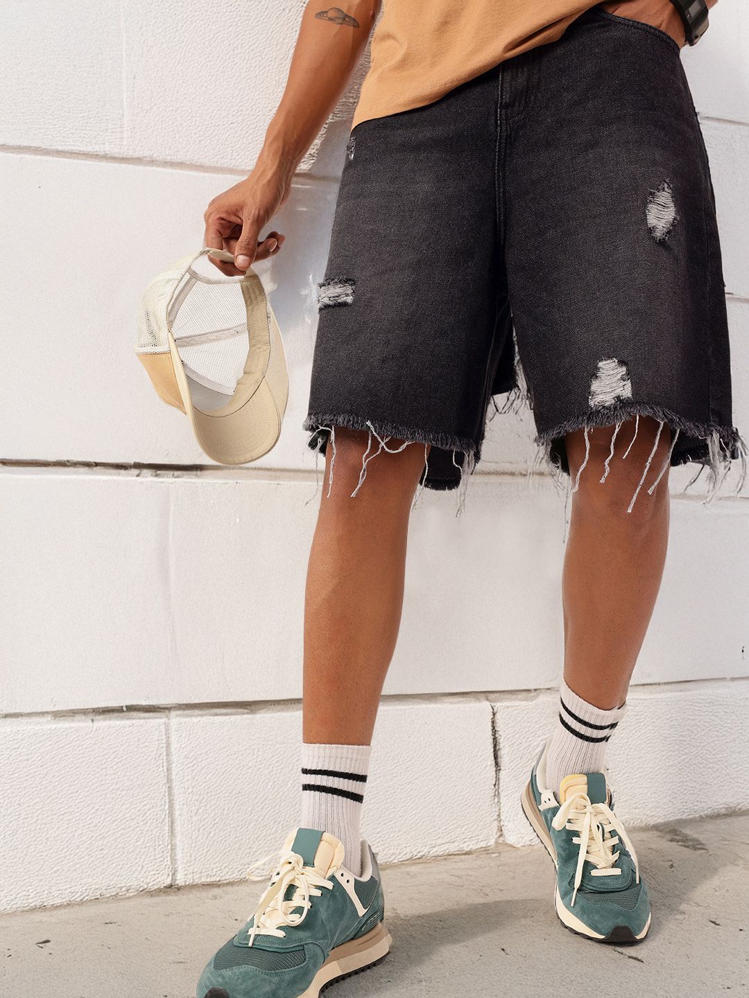 Kook N Keech Men Edgy Grunge Skater Fit Ripped Light Fade Frayed Denim Shorts-picture-15