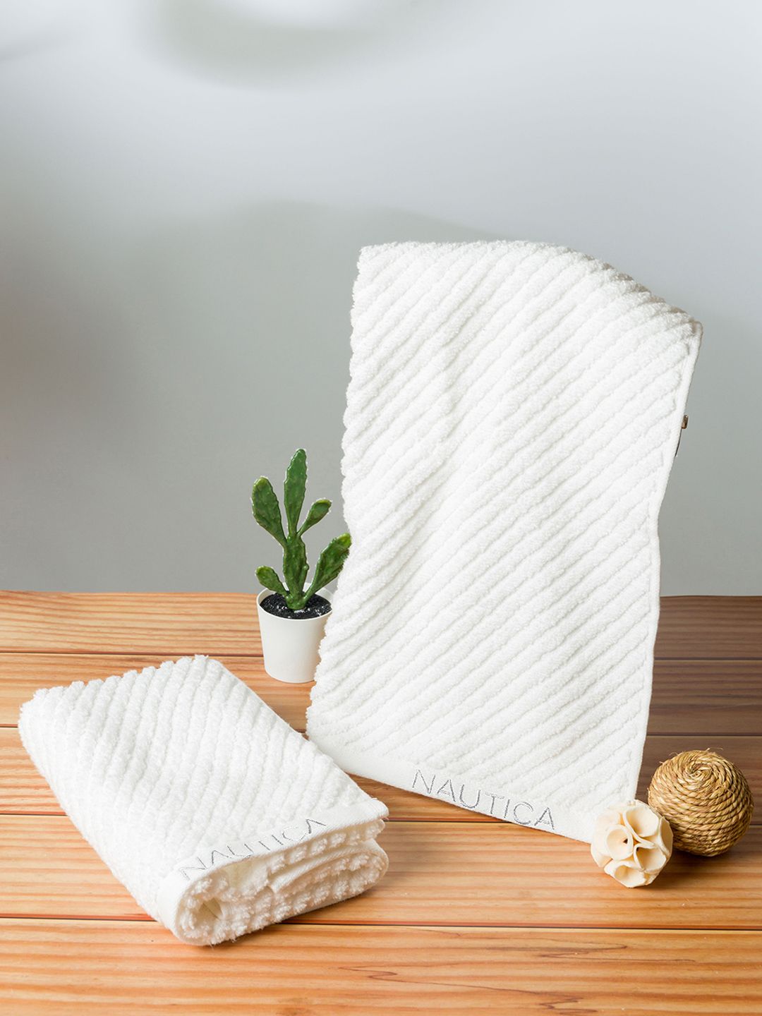 Nautica White 4 Pcs Cotton Towel With1 Reed Diffuser Home Gift Sets-image-25