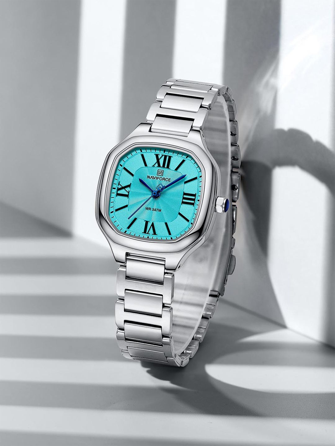 Naviforce Women Brass Dial & Stainless Steel Straps Analogue Watch NF5042 SBEB-picture-30