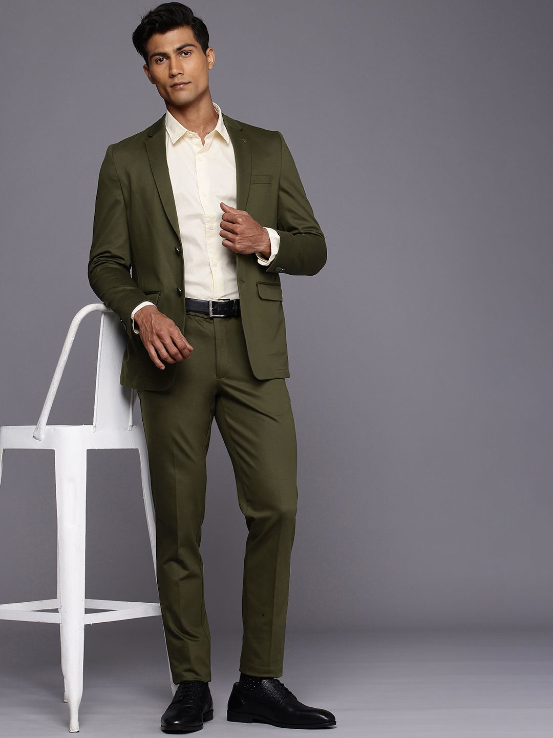 Louis Philippe Super Slim-Fit Single-Breasted Two-Piece Formal Suit-picture-13