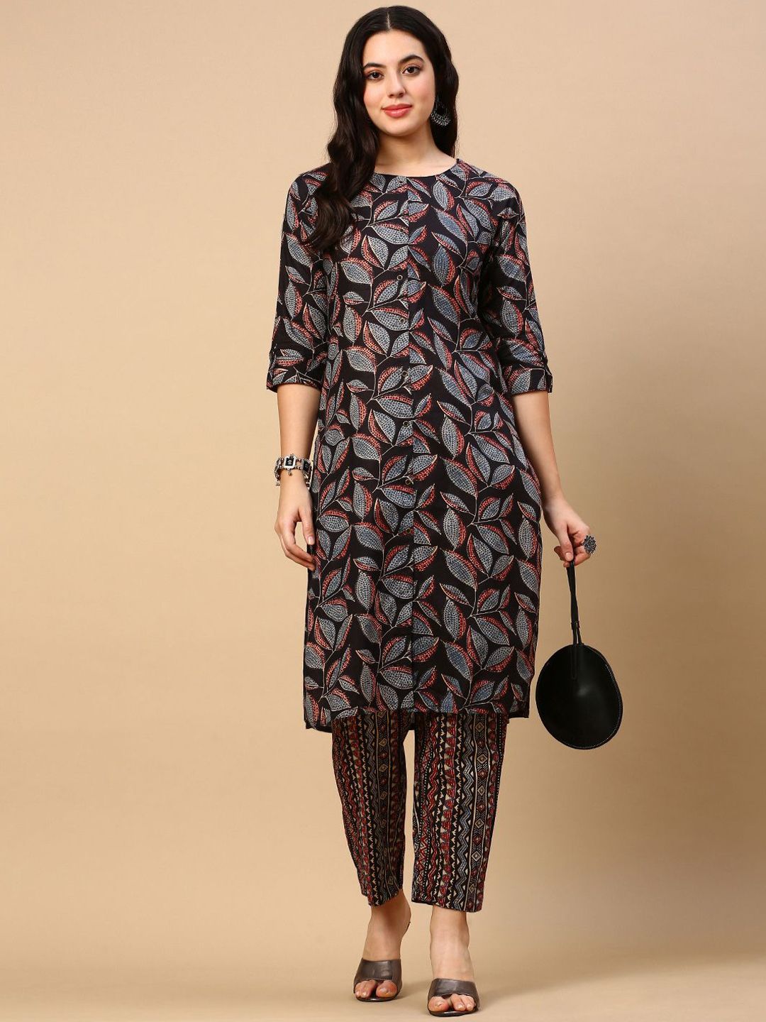 Women  Teal Printed Straight Kurta Trousers set