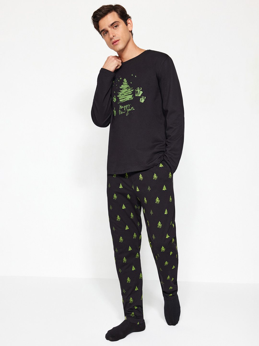 Trendyol Men Printed Round Neck Pure Cotton Night suit-picture-23