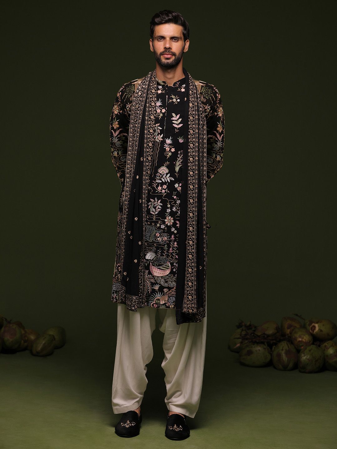 KALPRAAG Men Floral Embroidered Regular Sequinned Kurta with Patiala & With Dupatta-image-12