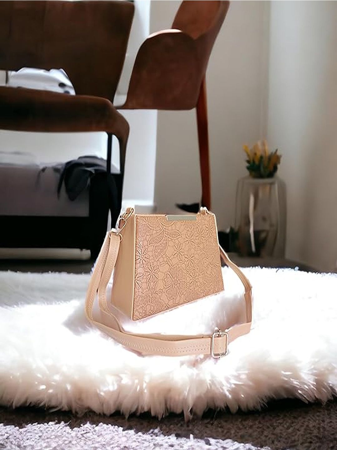 LIKAA Textured PU Sling Bag-picture-18
