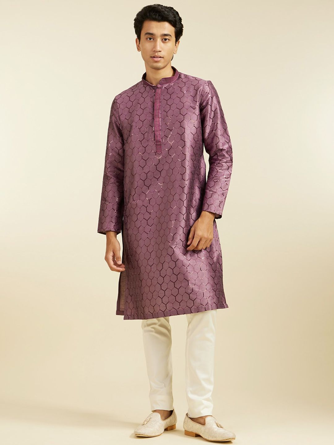 Diwas by Manyavar Geometric Woven Design Mandarin Collar Sequinned Straight Kurta-picture-25