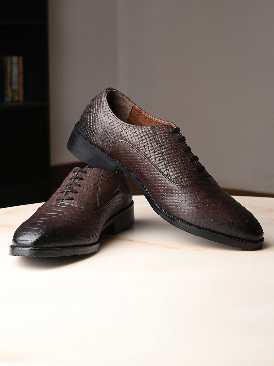 Louis Stitch Men Brunette Brown Egyptian Crust Leather Textured Derby Shoes-picture-43
