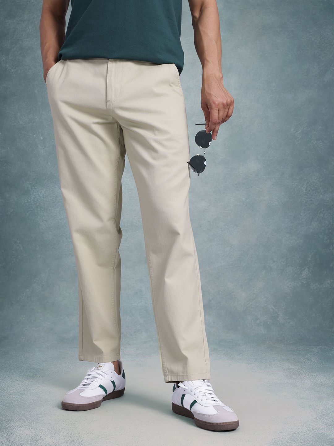 Roadster Men Relaxed Fit Chinos-picture-26