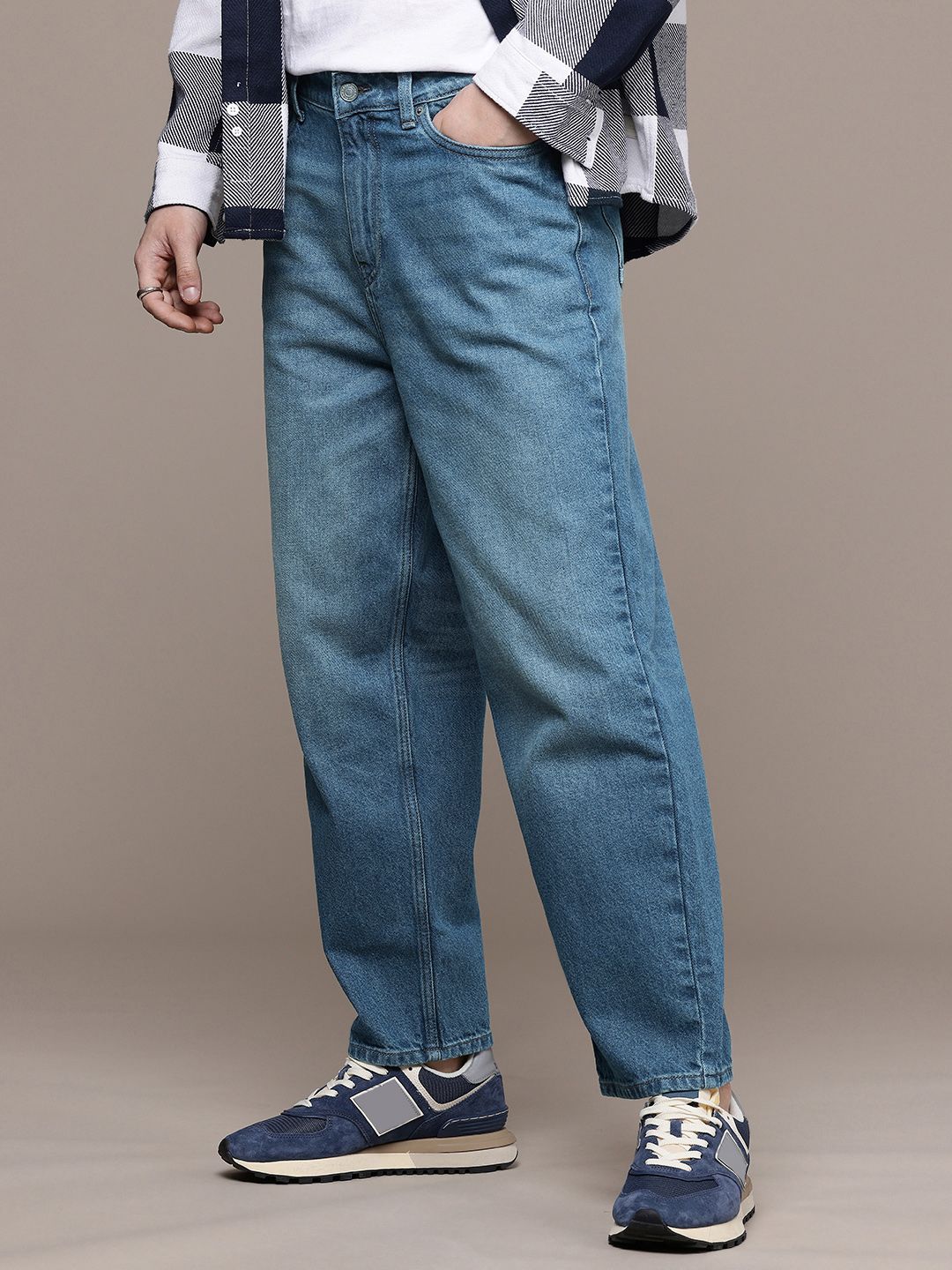 FCUK Men Loose Fit Light Fade Pure Cotton Jeans-picture-26