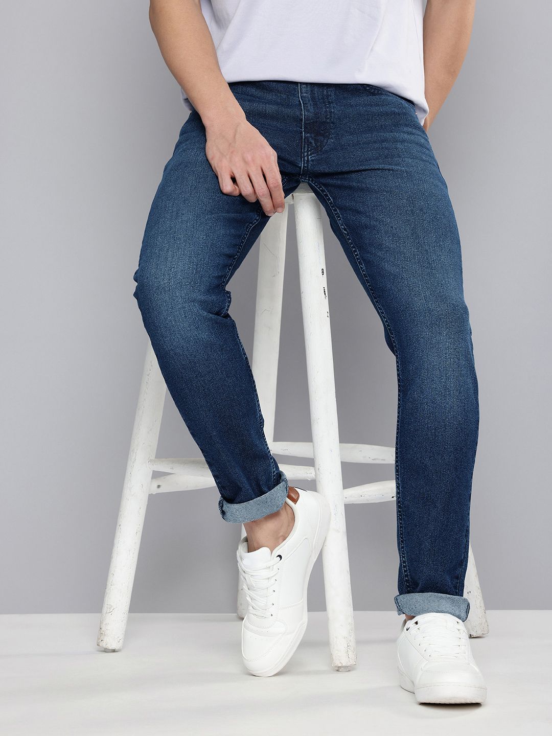 Levis Men 512 Slim Tapered Fit Light Fade Stretchable Jeans-image-45