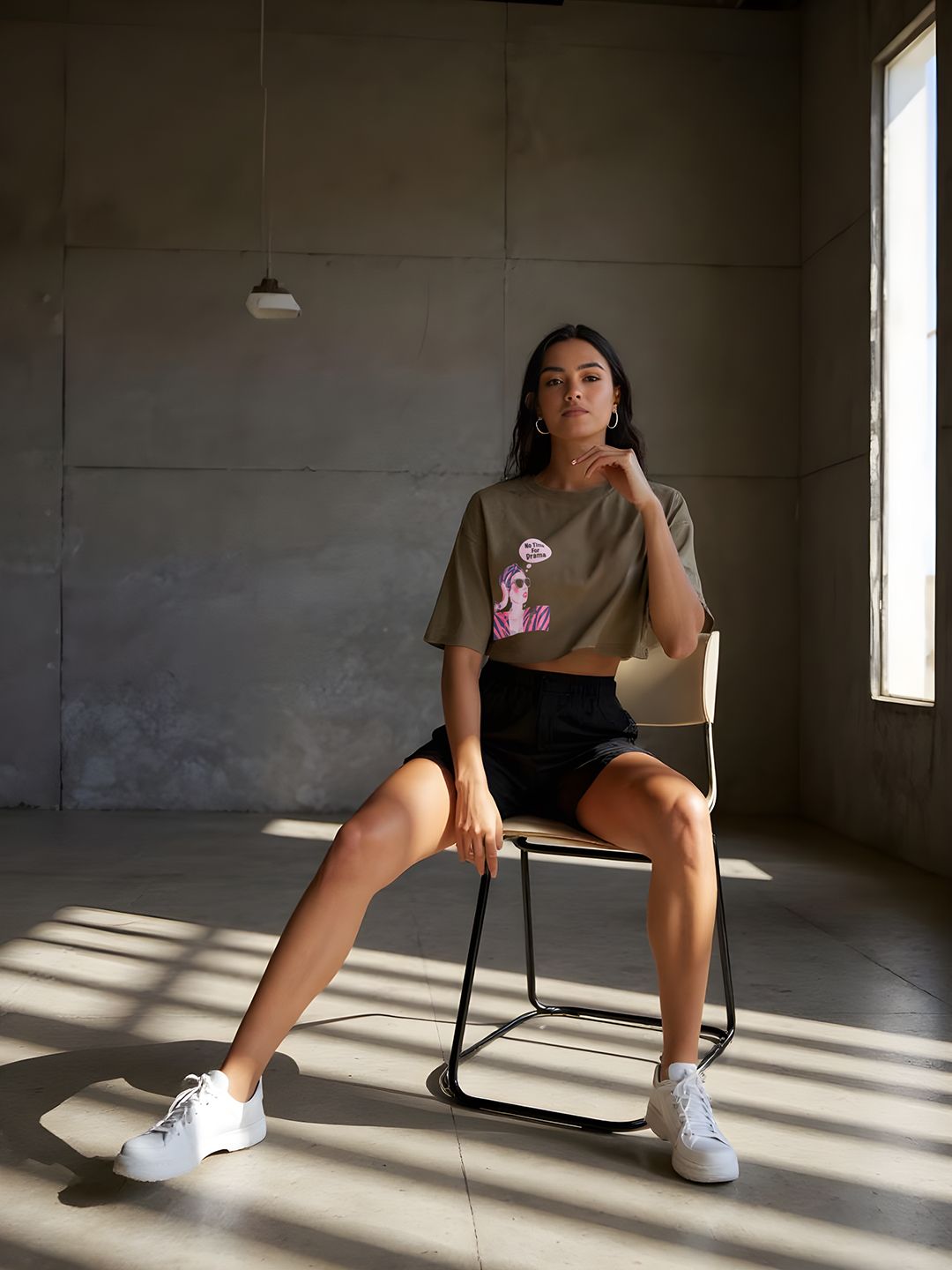 glitchez Relaxed Graphic Printed Crop T-shirt-picture-12