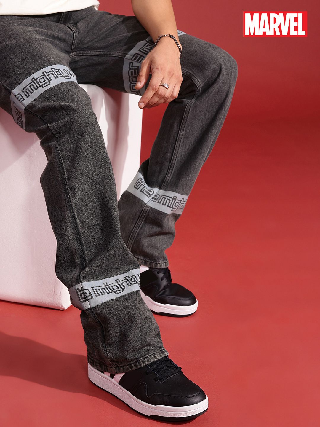 MARVEL STREET Men Pure Cotton Relaxed Fit Printed Jeans-picture-34