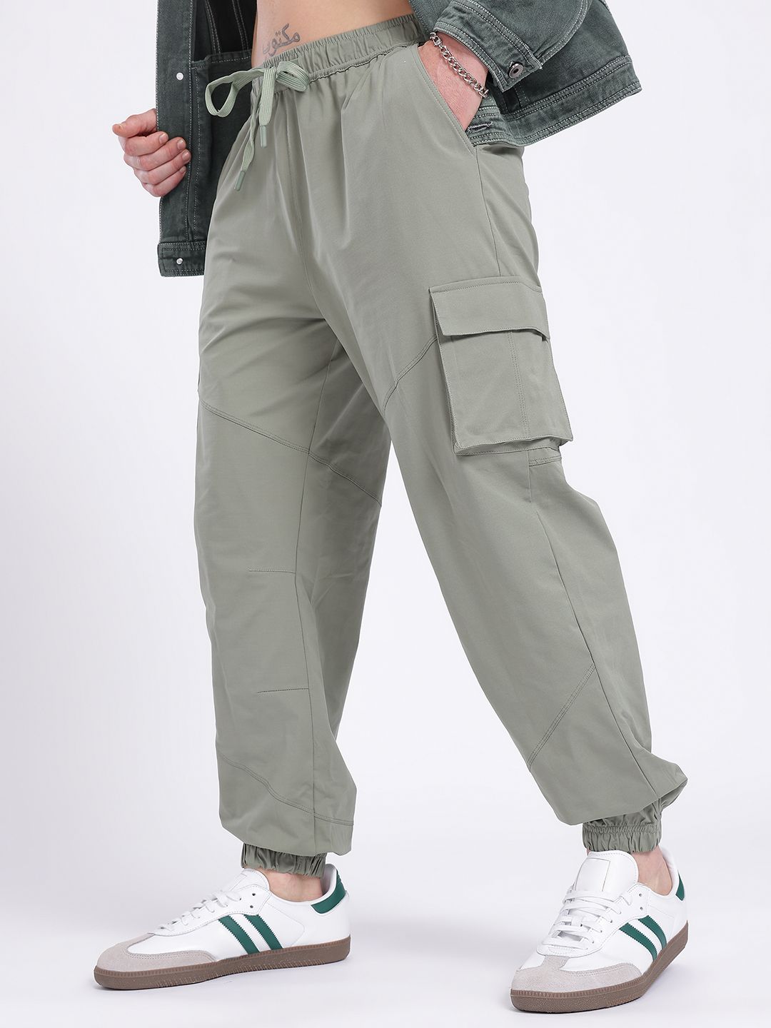 glitchez Men Cargo-Style Regular Fit Joggers-picture-13