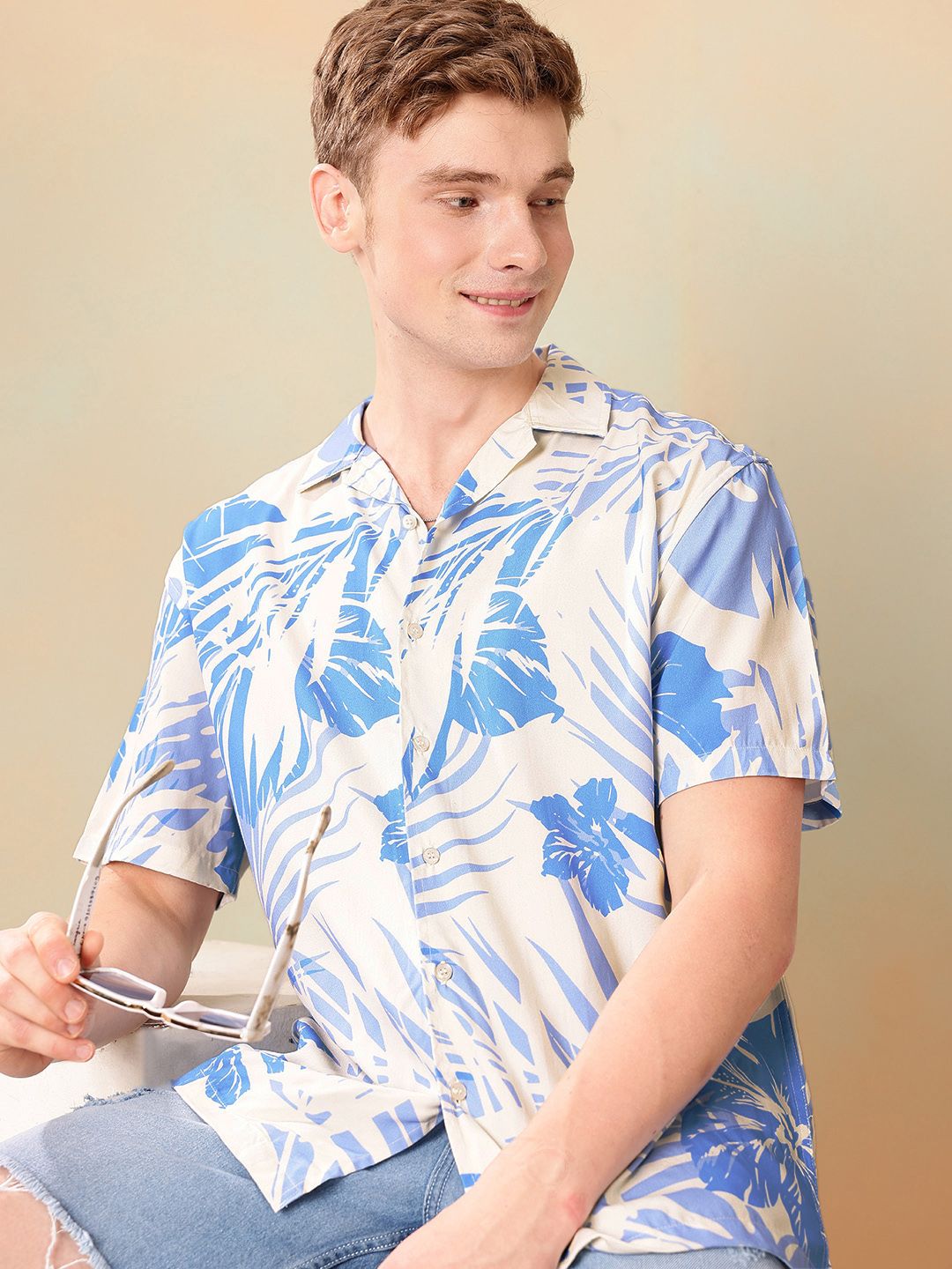 Mast & Harbour Relaxed Fit Opaque Graphic Printed Casual Shirt-picture-13