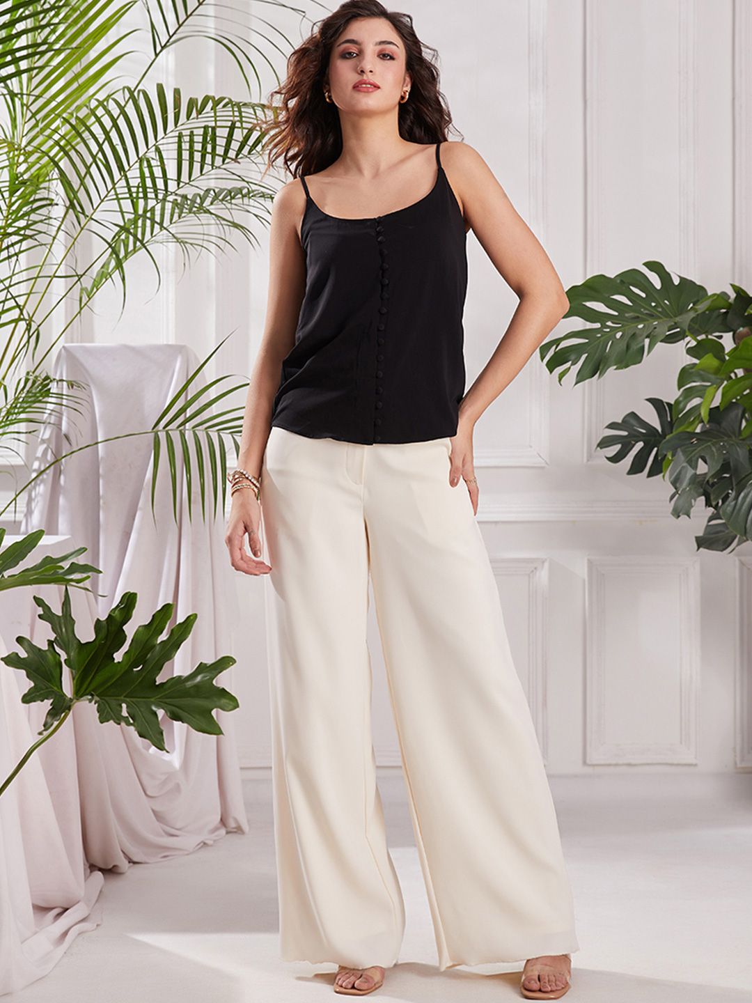 TORSHA Women Solid Shoulder Straps Tank Top-picture-23