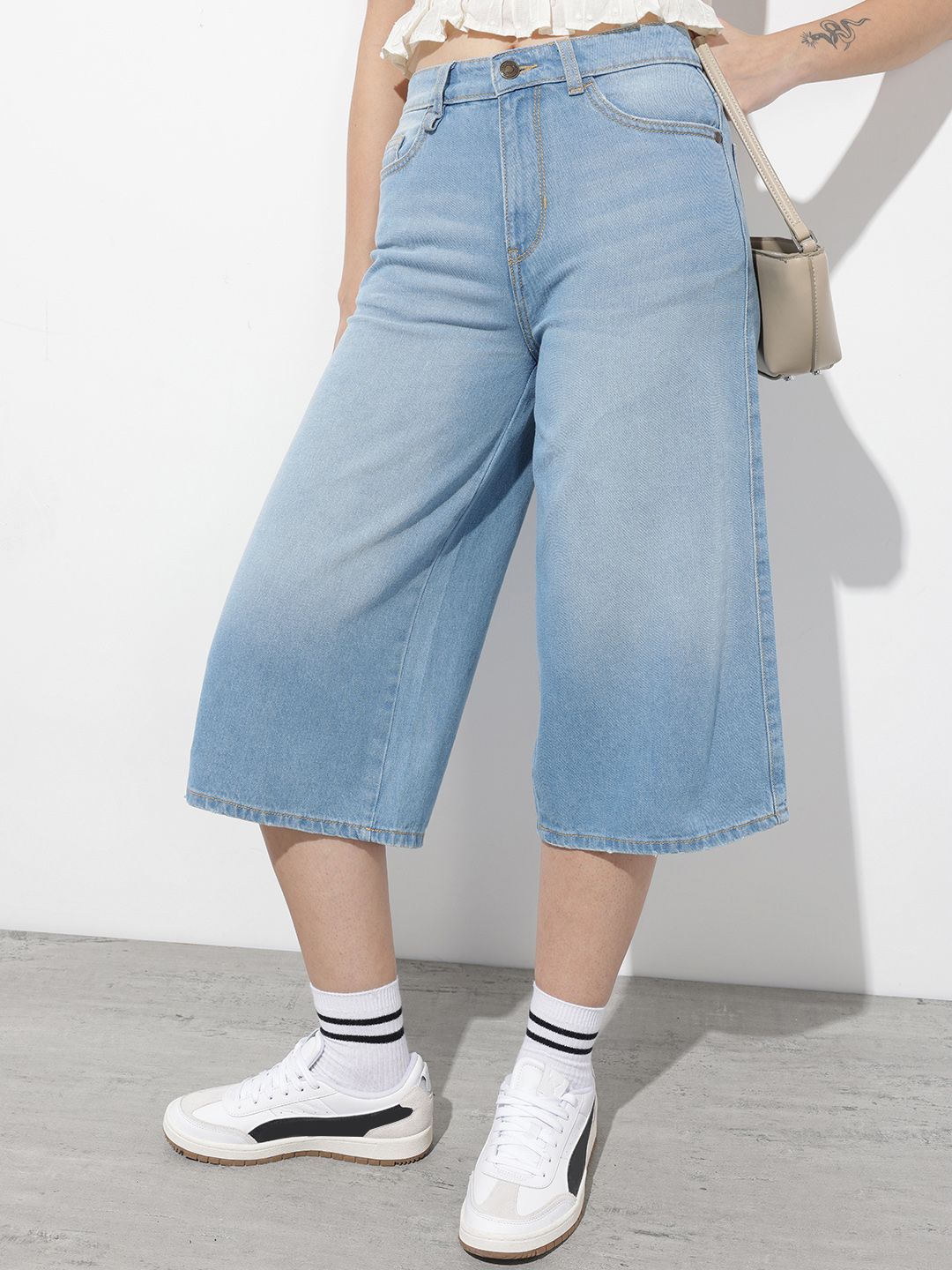 The Roadster Life Co. Women Low-Rise Pure Cotton Jorts