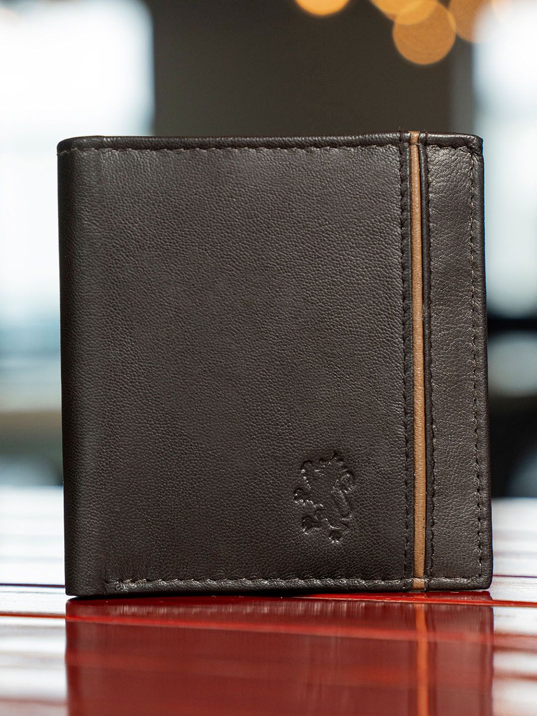 Red Tape Men RFID Two Fold Leather Wallet-picture-35