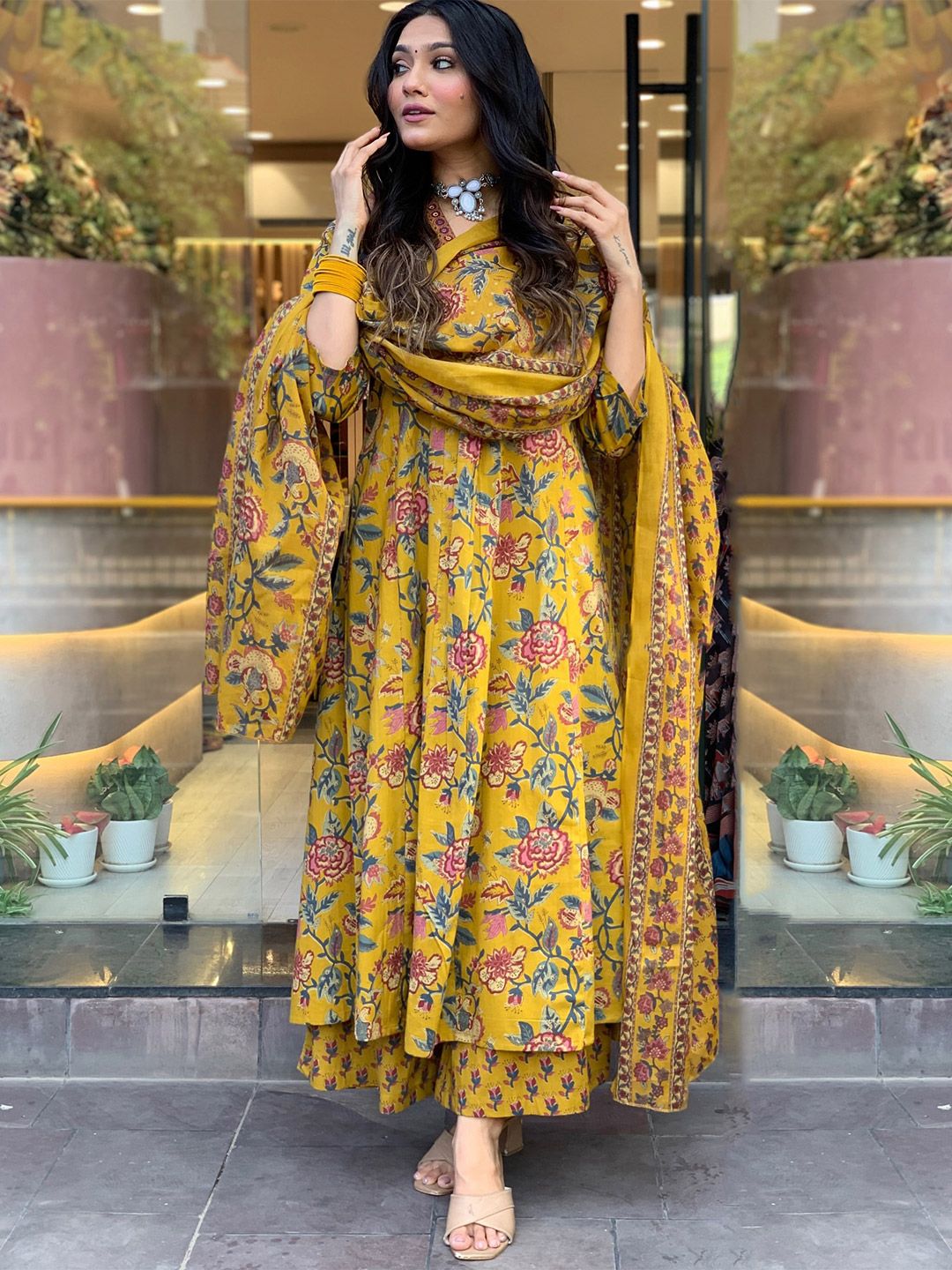 GoSriKi Women Floral Printed Regular Kurta with Palazzos & With Dupatta-picture-47