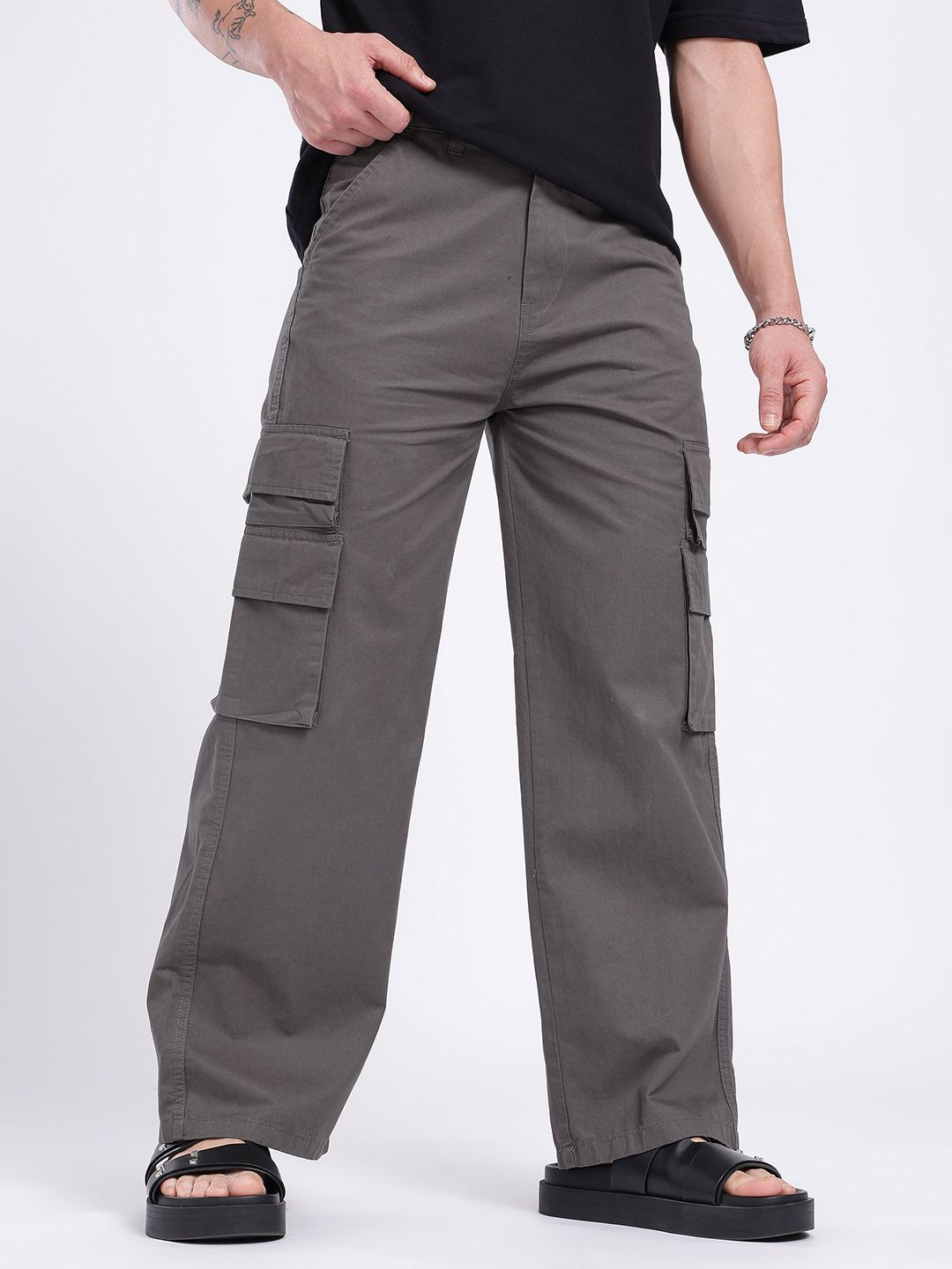 glitchez Men Relaxed Fit Cargo-Style Trousers-picture-38