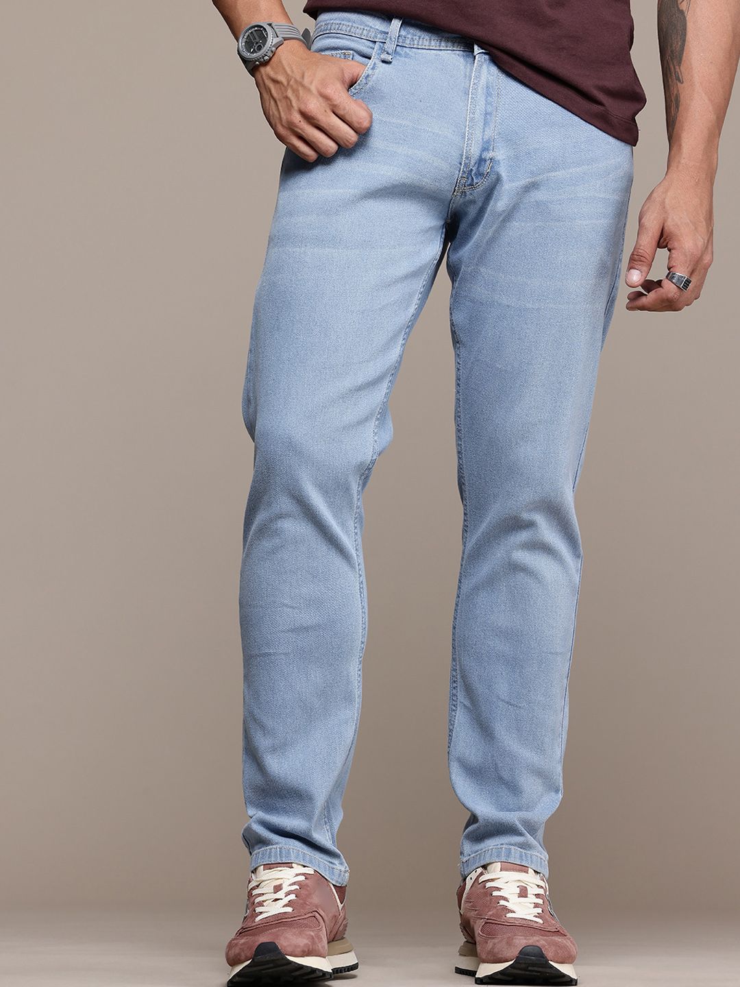 The Roadster Life Co. Men Slim Fit Light Fade Jeans-picture-24