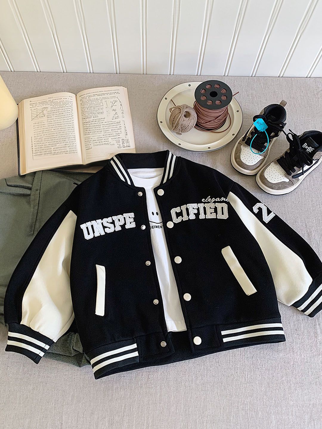 FOREVER FRIDAY Boys Sporty Jacket with Patchwork-image-33