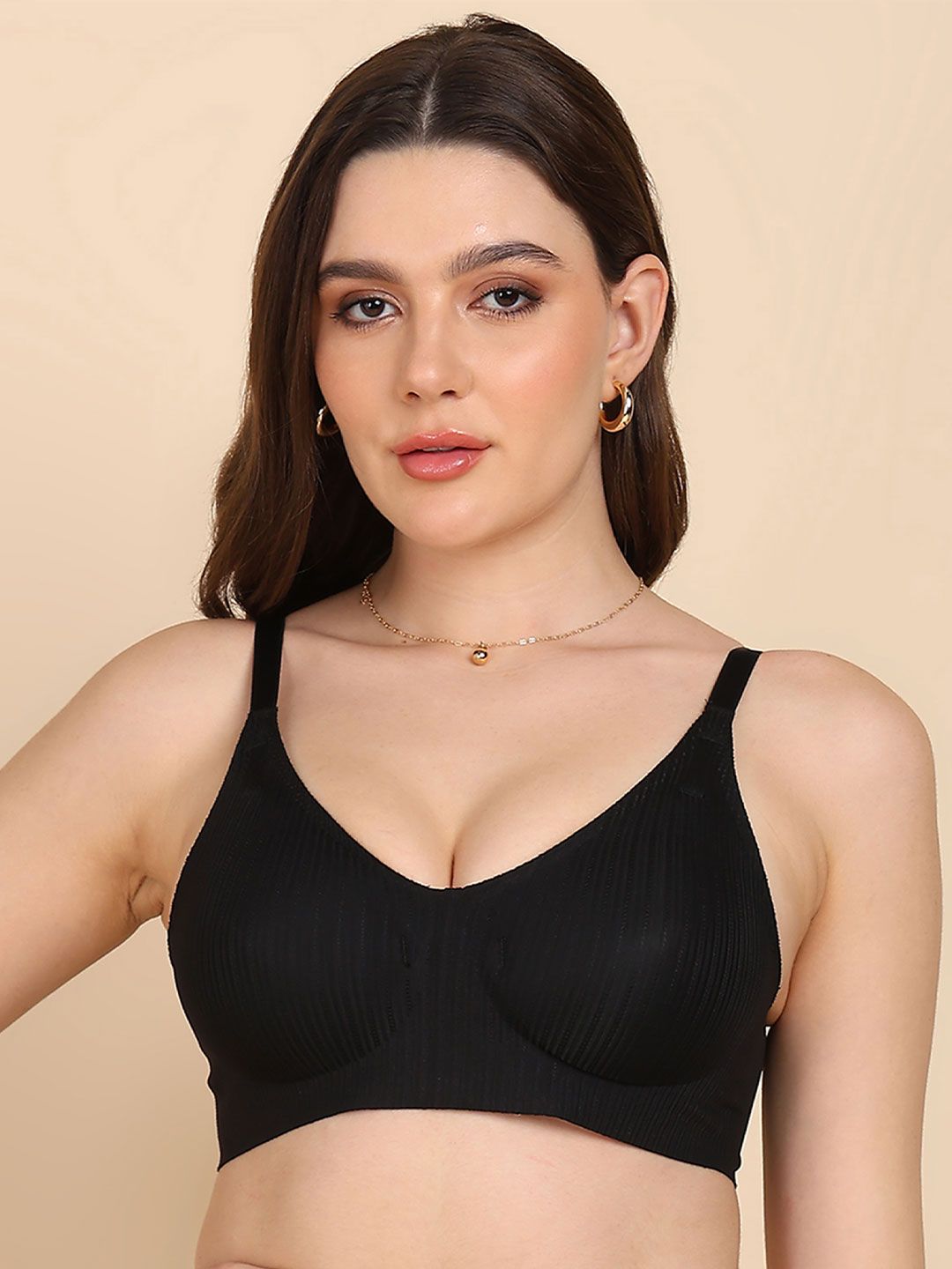 Tweens Lightly Padded Invisi-Fit Elastic-Free Bottom Band Seamless Bonded Bra