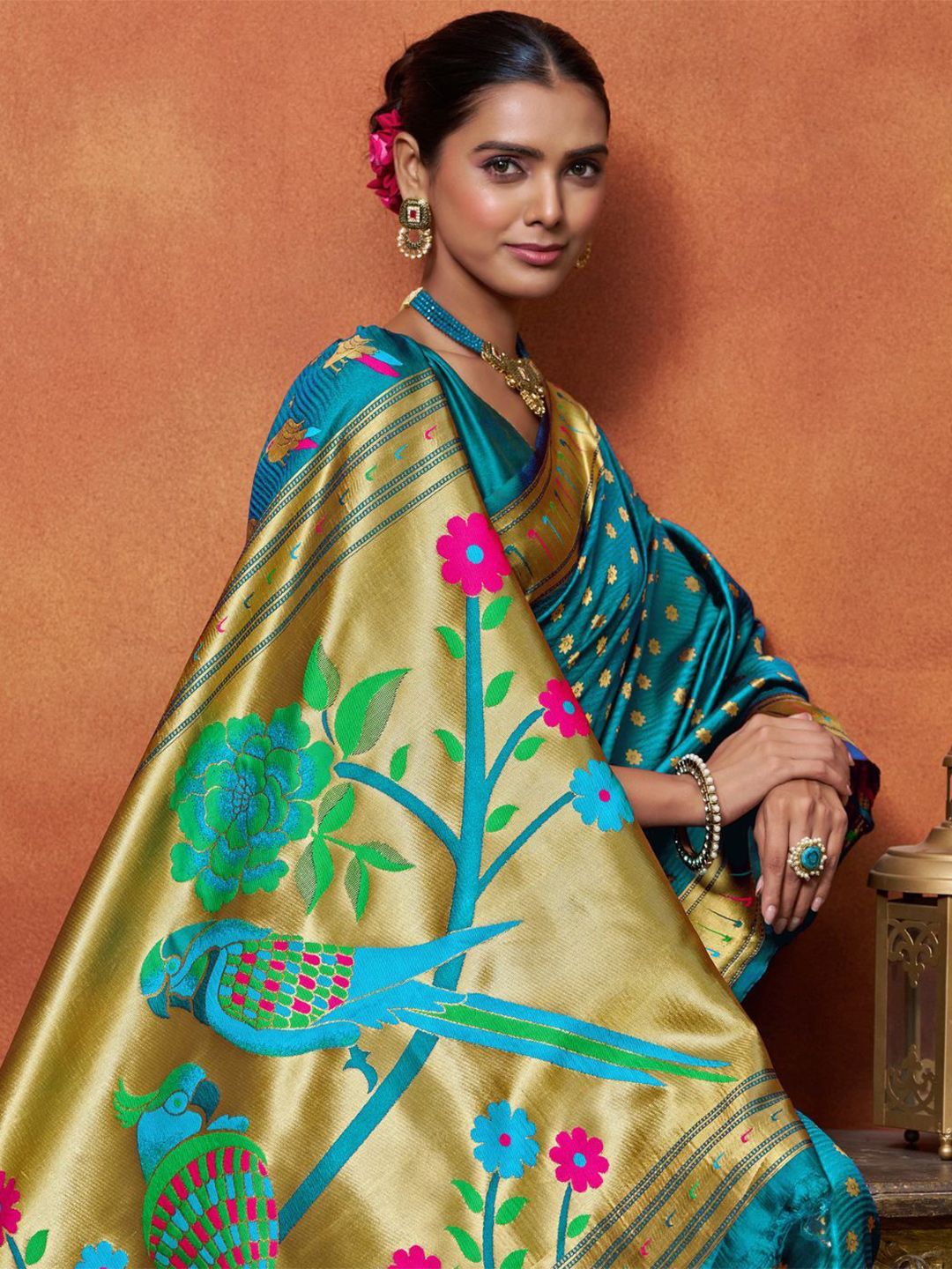 KALINI Woven Design Zari Silk Blend Paithani Saree-picture-39