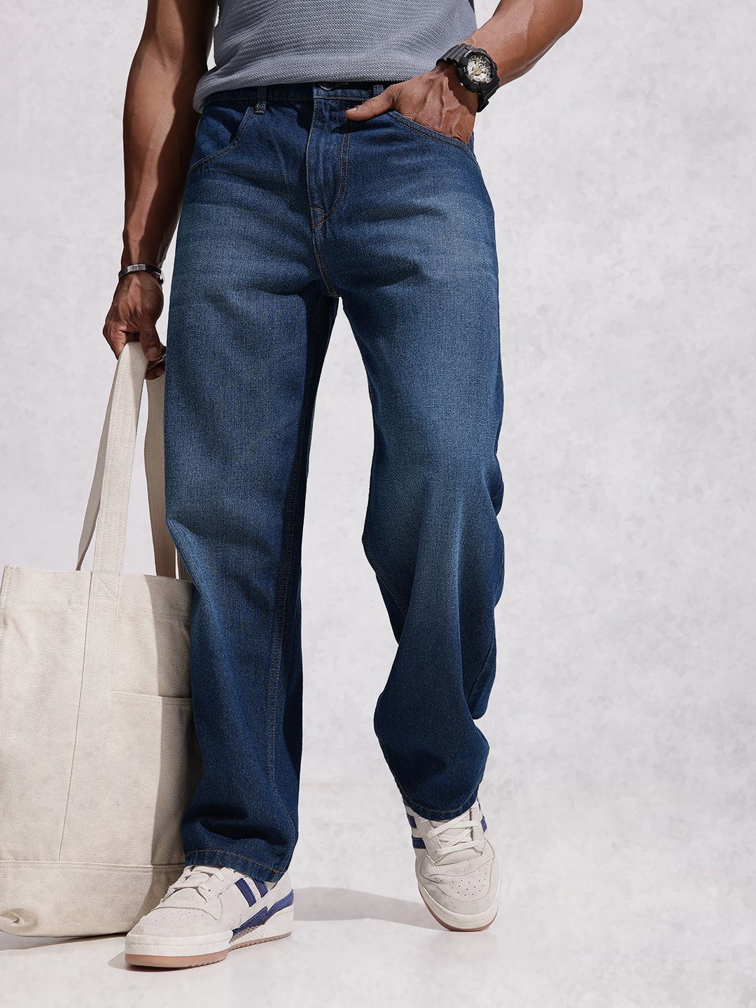 WROGN Men Pure Cotton Loose Relaxed Fit Light Fade Jeans-image-48