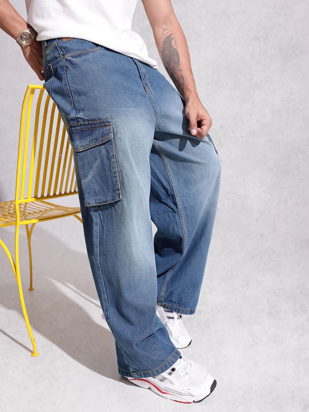 WROGN Men Baggy Cargo Fit Light Fade Pure Cotton Jeans-image-37