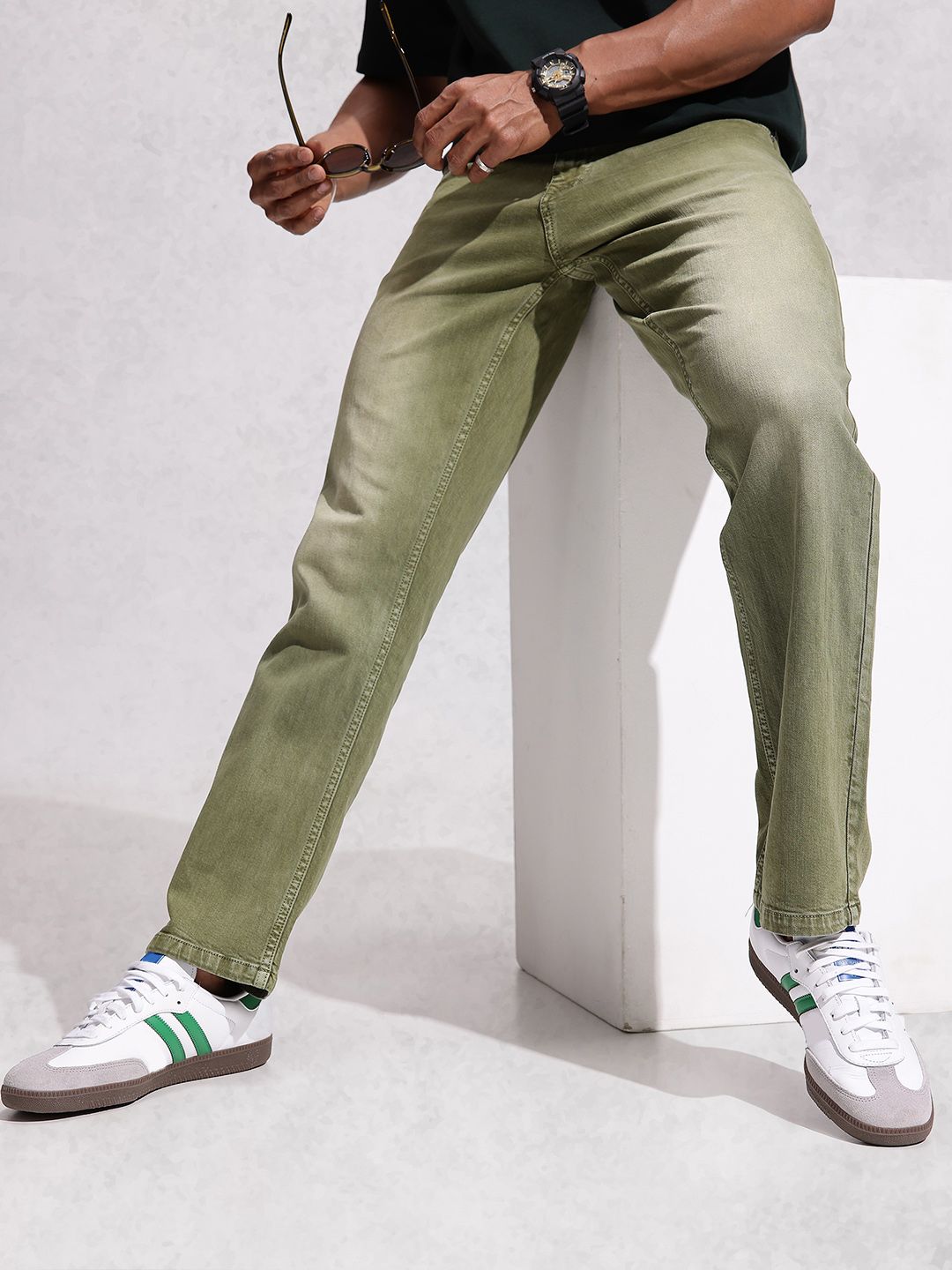 WROGN Men Anti Fit Light Fade Stretchable Jeans-picture-12