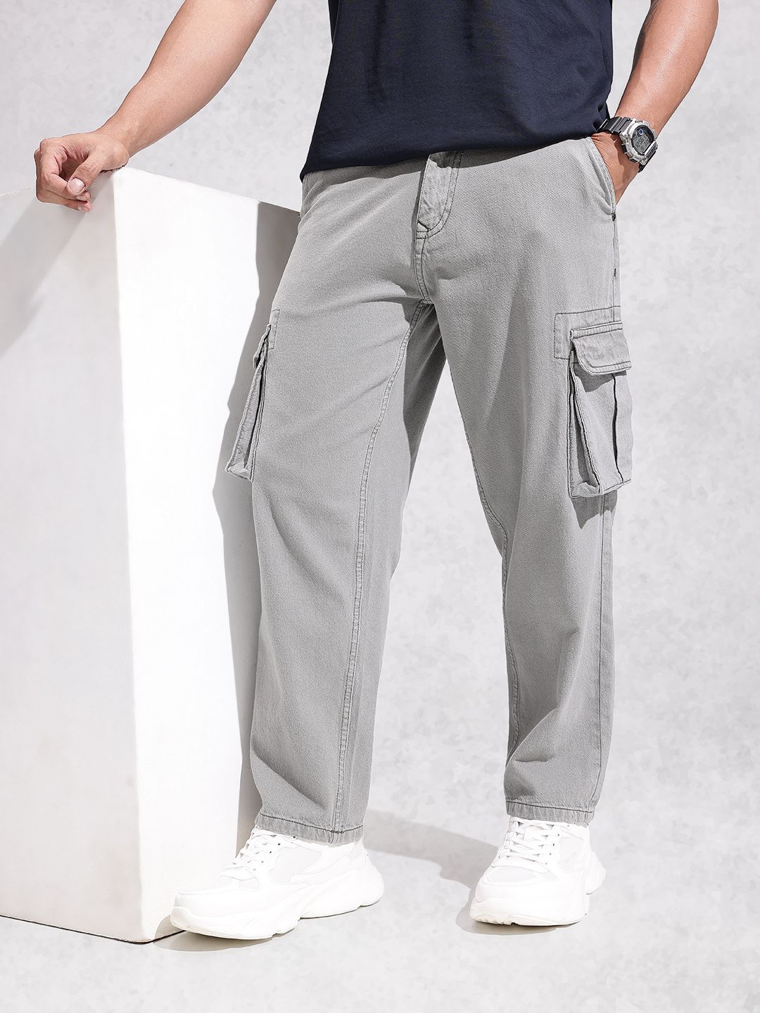 WROGN Men Pure Cotton Loose Fit Cargo Jeans-image-15