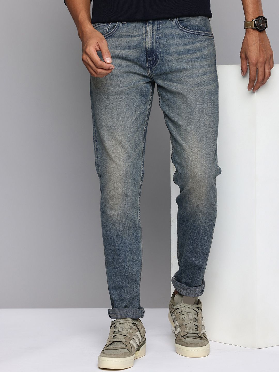Levis Men 512 Slim Fit Light Fade Jeans-image-2