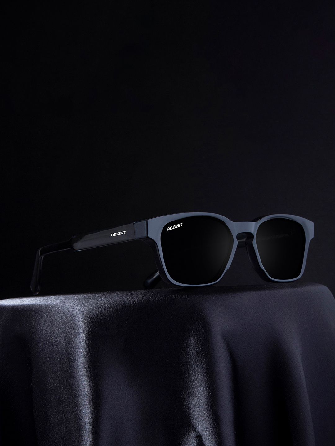 RESIST EYEWEAR Unisex Wayfarer Sunglasses with UV Protected Lens DANIEL BLACK BLACK 3-image-5