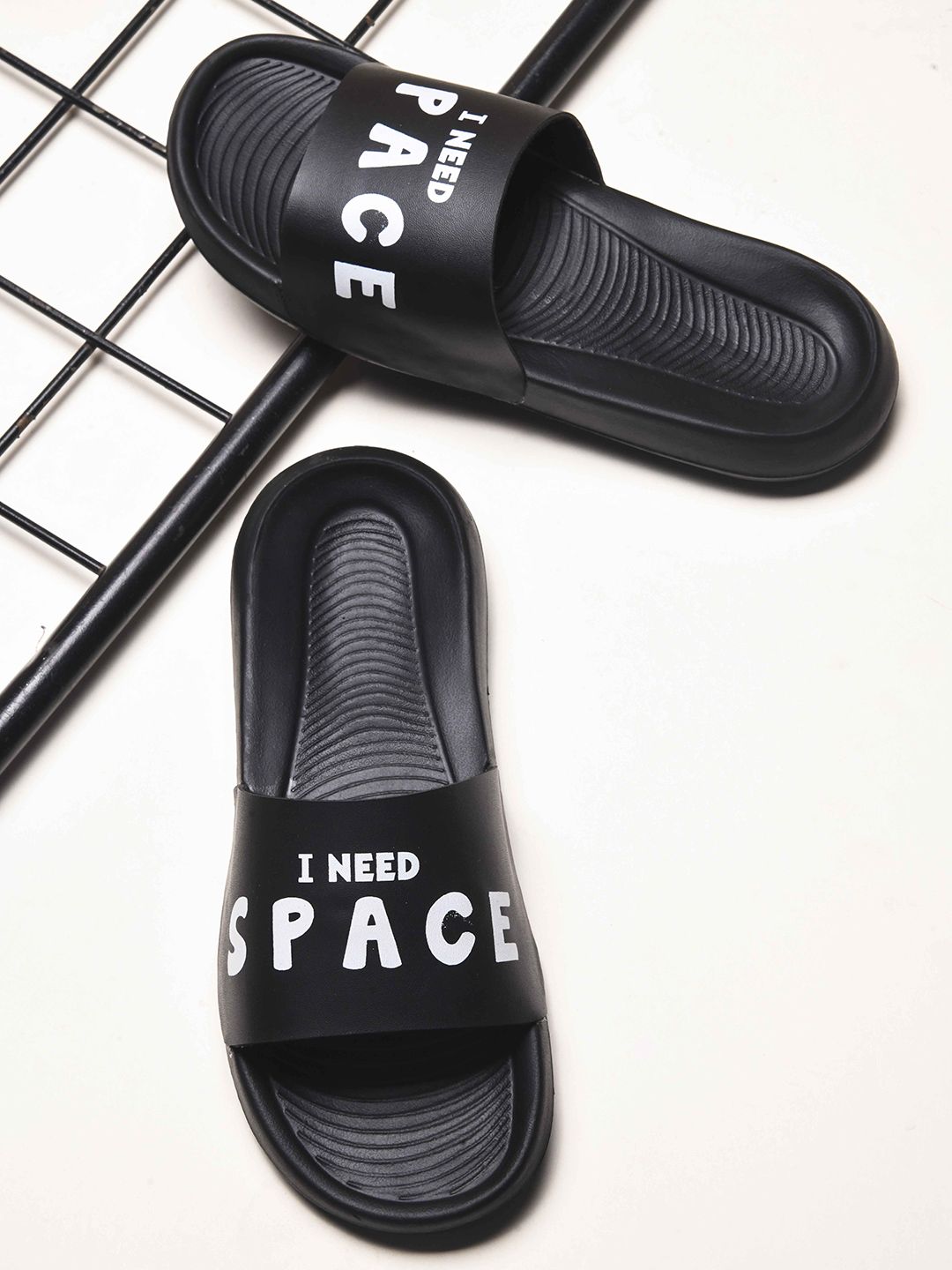 PERY PAO Men Printed Sliders-picture-39