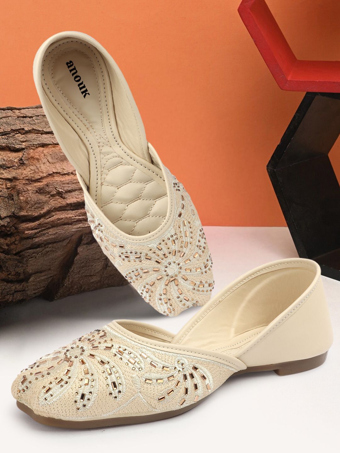 Anouk Women Embellished Mojaris Flats-picture-18