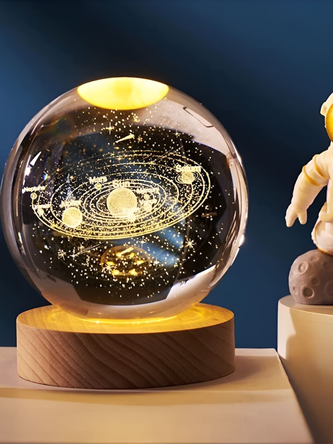 Sebon Yellow Glass Contemporary Spherical Table Lamp