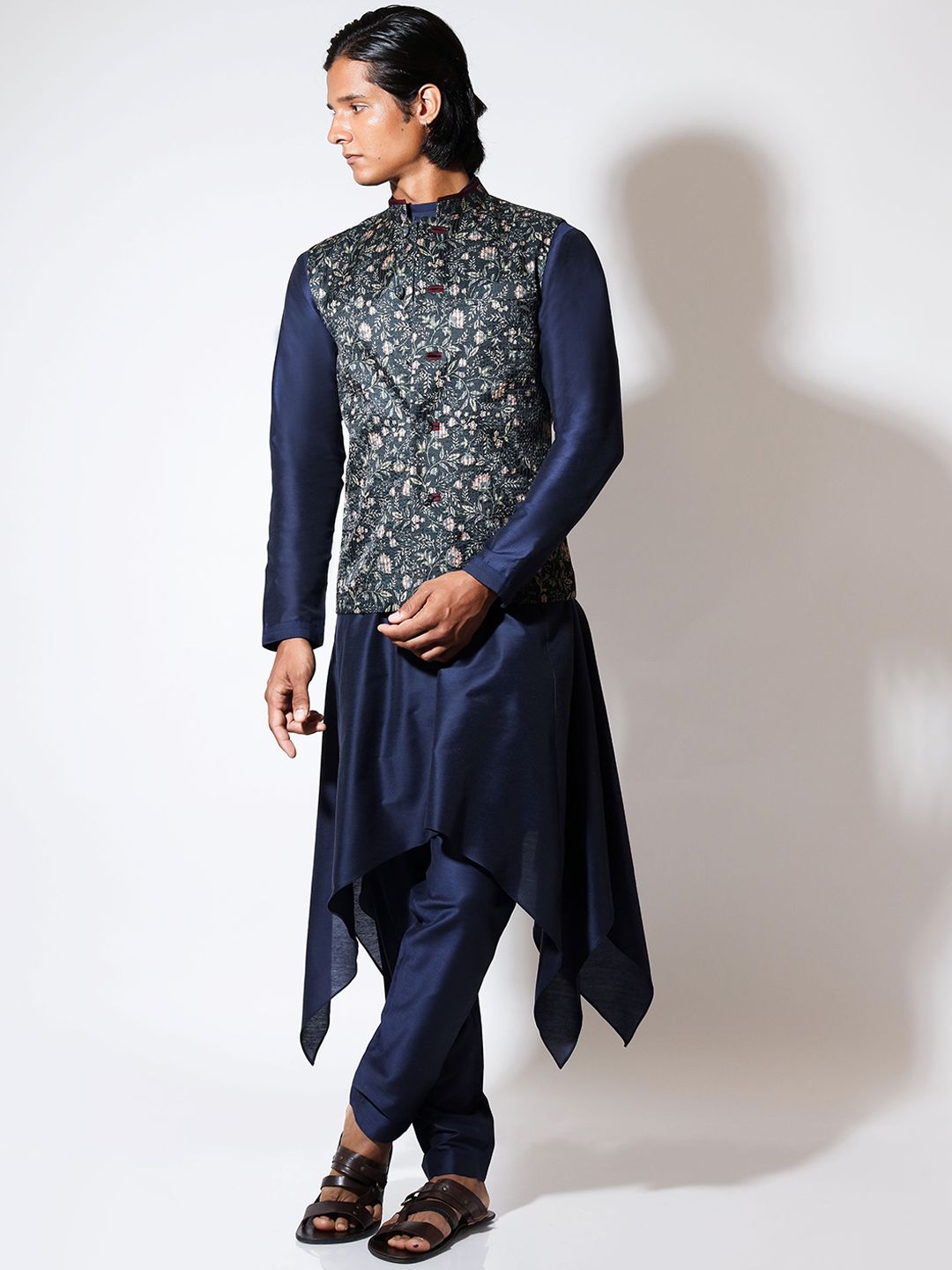 VIVEK KARUNAKARAN Mandarin Collar A-Line Kurta With Churidar And Nehru Jacket-picture-47